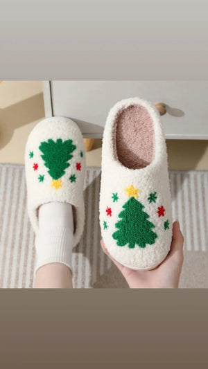 Yılbaşı Pofuduk Yün Terlik - Sky Podium Türkiye