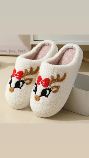 Yılbaşı Pofuduk Yün Terlik - Sky Podium Türkiye