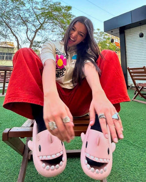 Moon Shark Terlik - Sky Podium Türkiye