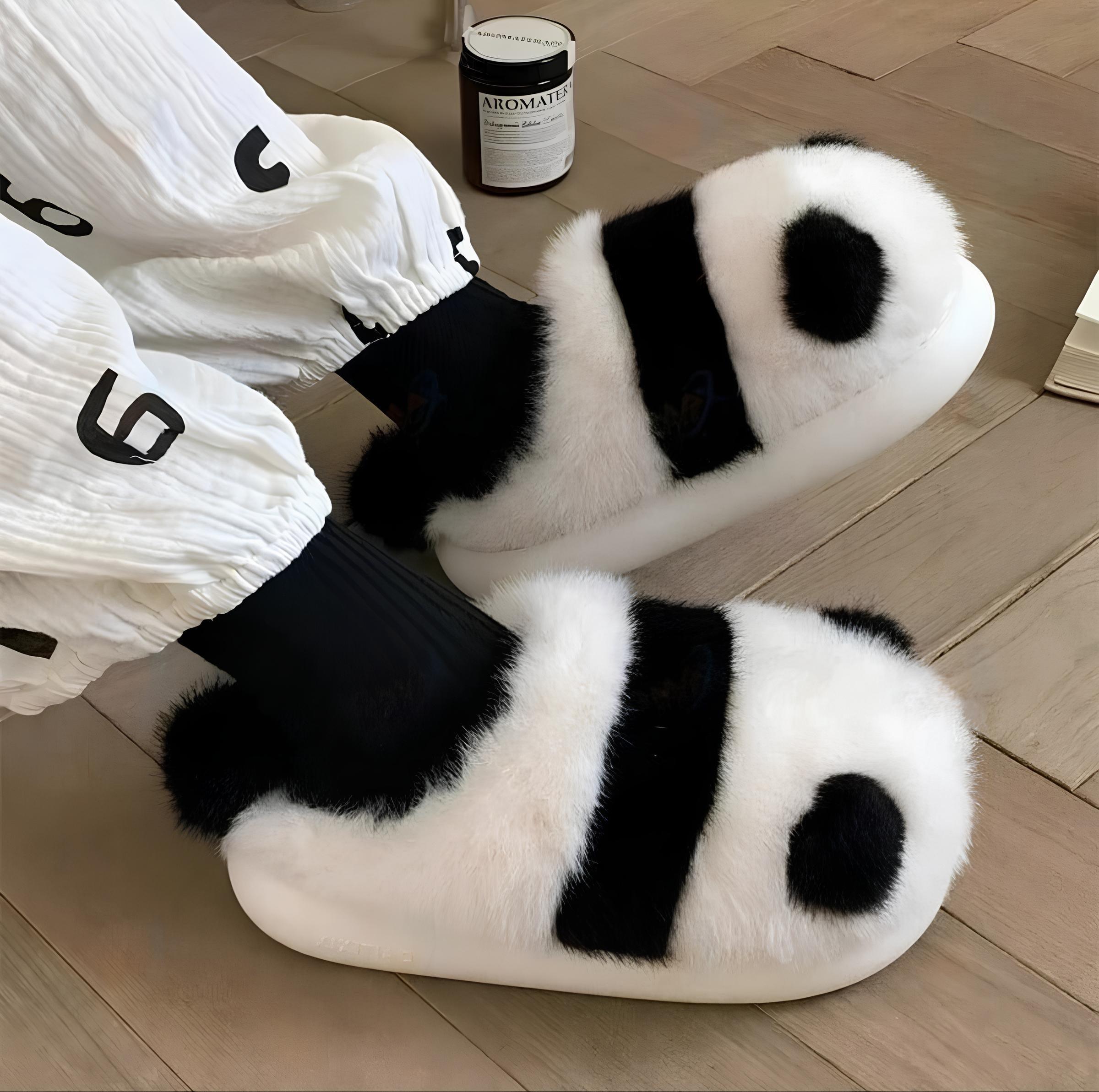 Panda Sevimli Peluş Terlik - Sky Podium Türkiye