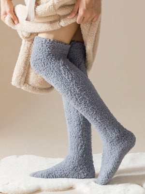 Uzun Yünlü Peluş Çorap - Sky Podium Türkiye