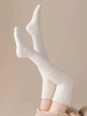 Uzun Yünlü Peluş Çorap - Sky Podium Türkiye